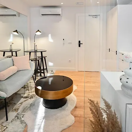 1 Apartman *